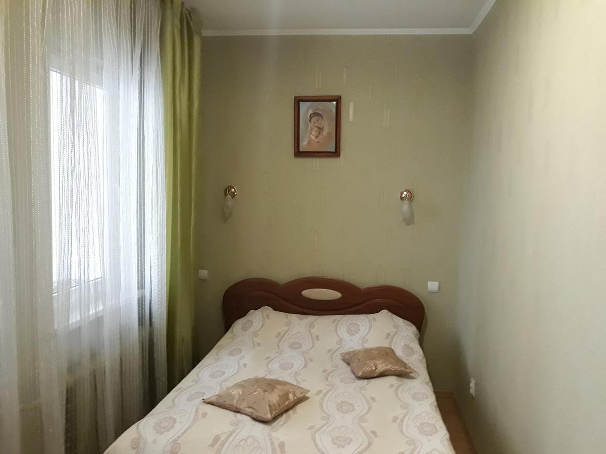 Сонячна Hotel Truskavets Ngoại thất bức ảnh